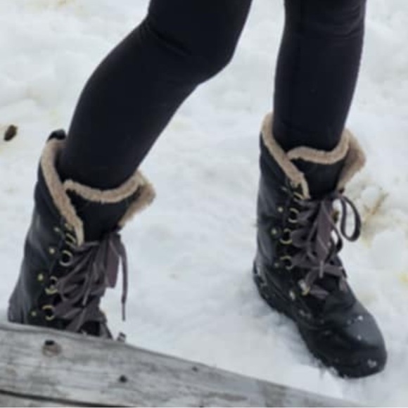 Timberland Mount Hope Black Leather Waterproof Faux Fur Lined Boots Women Size 9 - Picture 10 of 10